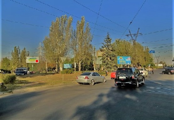 Фото рекламной плоскости по адресу Моторостроителей ул. - Иванова ул.