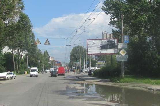 Фото рекламной плоскости по адресу Анатолія Живова вул. - Шашкевича вул.