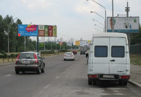Фото рекламной плоскости по адресу Оболонский пр., 300 м от Малиновского пр.
