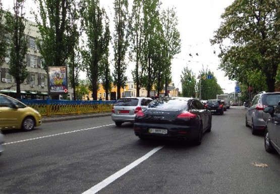 Фото рекламної площини за адресою Шевченко б-р