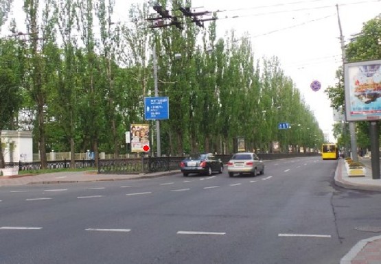 Фото рекламної площини за адресою Шевченко б-р