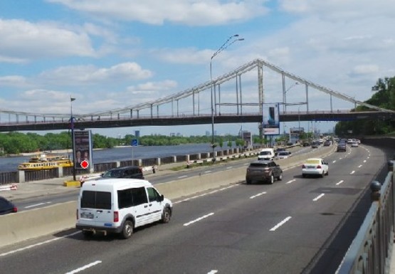 Фото рекламной плоскости по адресу Набережное шоссе (эл. опора № 8-9)