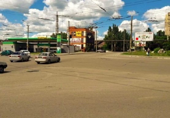 Фото рекламної площини за адресою Янтарная ул. - Калиновая ул.