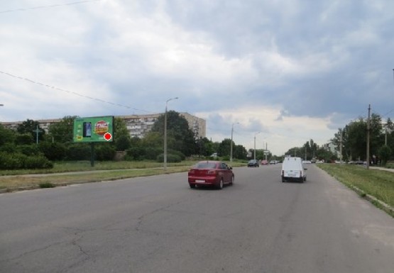Фото рекламной плоскости по адресу Центральный б-р. - Патриотическая ул., Правды ул.