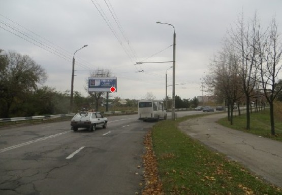 Фото рекламної площини за адресою Новокузнецкая ул., район АЗС