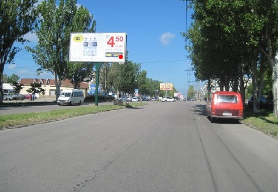 Фото рекламной плоскости по адресу Чумаченко ул. - Сытова  ул.