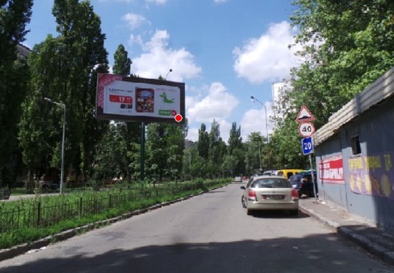 Фото рекламной плоскости по адресу Давыдова б-р., 4