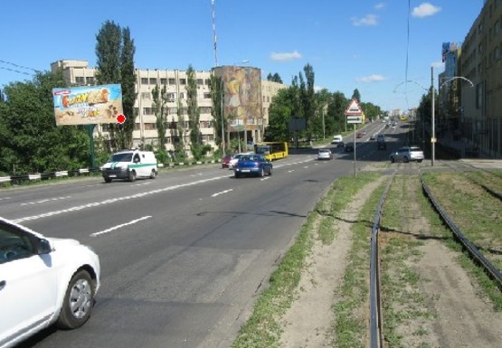 Фото рекламной плоскости по адресу Харьковское шоссе - Фанерная ул.