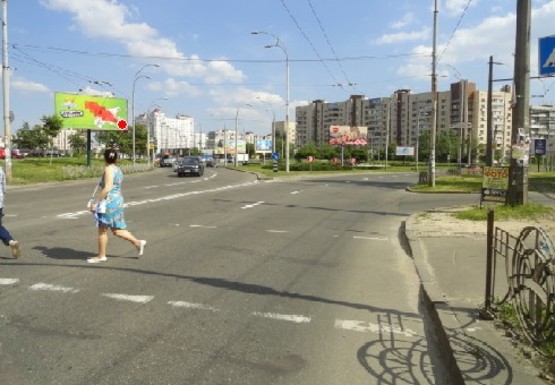 Фото рекламной плоскости по адресу Зои Гайдай ул. - Тимошенко ул.