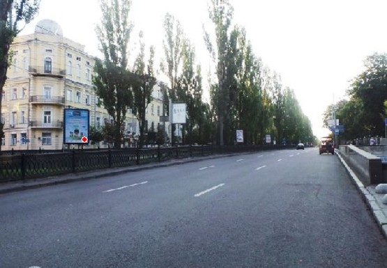 Фото рекламної площини за адресою Шевченко б-р