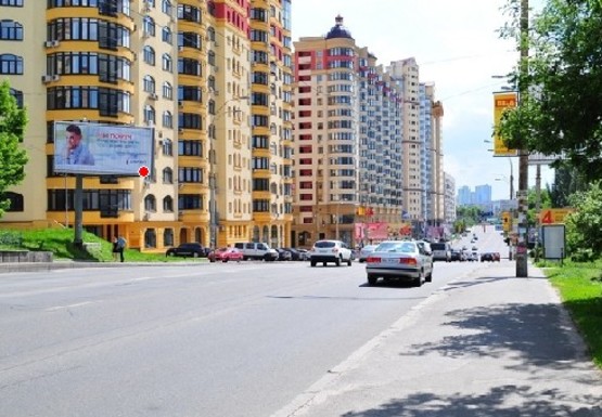 Фото рекламної площини за адресою Черновола ул., 12