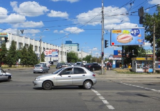 Фото рекламної площини за адресою Кирилловская ул. (бывш. Фрунзе ул.) - Сырецкая ул.
