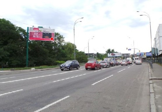 Фото рекламної площини за адресою Межигорская ул., 82а