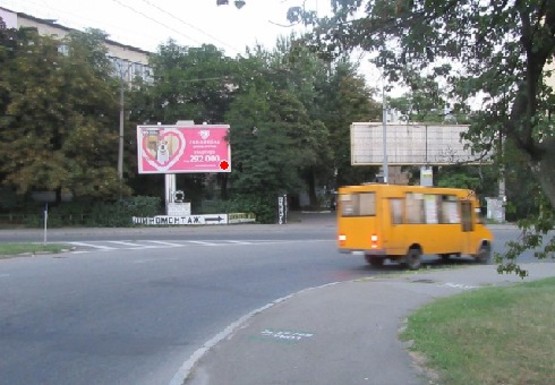 Фото рекламной плоскости по адресу Победы пр., 12, съезд с Воздухофлотского моста