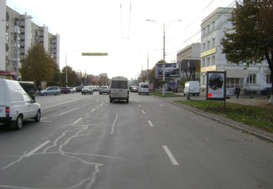 Фото рекламної площини за адресою Коцюбинского ул., 18