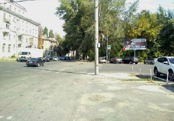 Фото рекламной плоскости по адресу Макарова ул. - Криворожская ул.