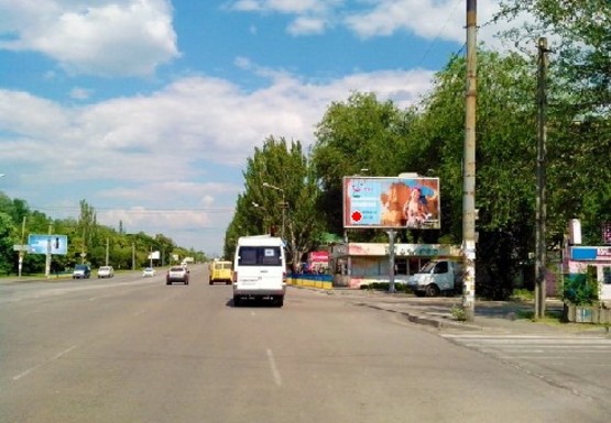 Фото рекламной плоскости по адресу Заводская Набережная ул. - Юрия Кондратюка ул.