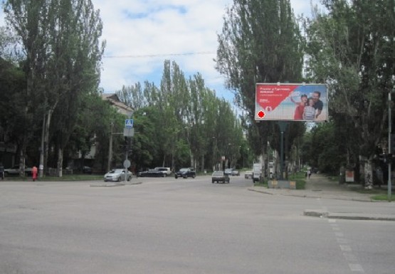 Фото рекламной плоскости по адресу Школьная ул., 9