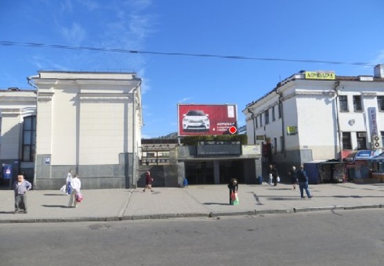 Фото рекламной плоскости по адресу Запорожский ж_д вокзал, пешеходный переход