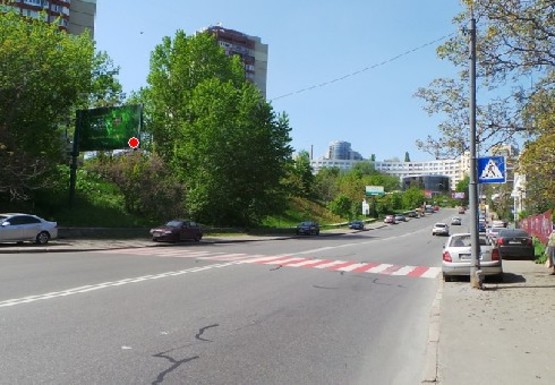 Фото рекламной плоскости по адресу Старонаводницкая ул., 8A