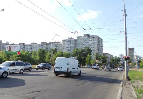 Фото рекламної площини за адресою Ватутина пр. - Маяковского  ул.