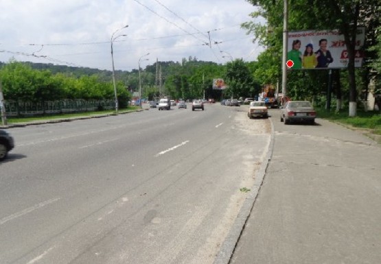 Фото рекламной плоскости по адресу Щусева ул., 42