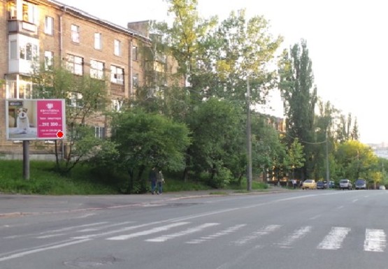 Фото рекламної площини за адресою Кудри Ивана ул., 18 (BackLit)