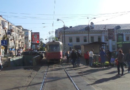 Фото рекламной плоскости по адресу Спасская ул., между подземными переходами