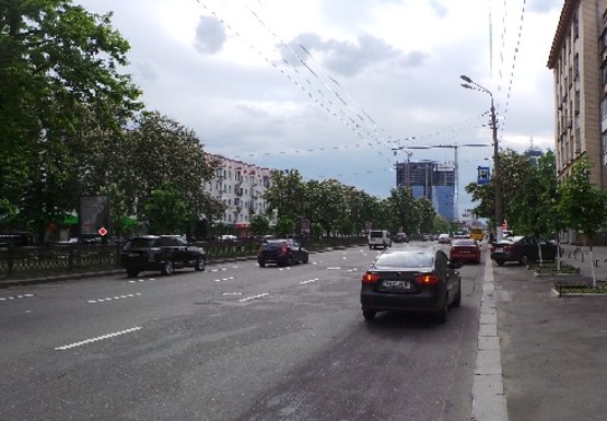 Фото рекламної площини за адресою Победы пр.