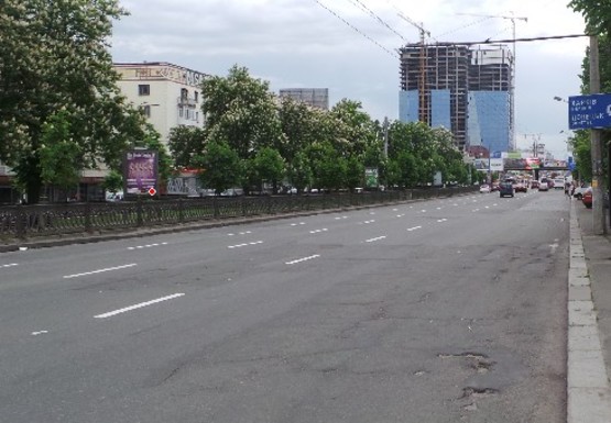 Фото рекламної площини за адресою Победы пр.