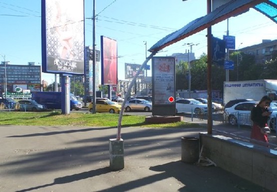 Фото рекламної площини за адресою Дарницкая пл. (бывш. Ленинградская пл.) - Гагарина пр.