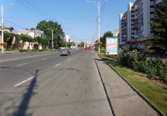 Фото рекламной плоскости по адресу Коцюбинского ул., 11 (№2)