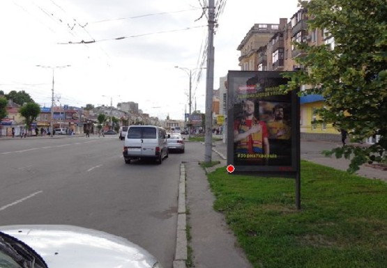 Фото рекламної площини за адресою Коцюбинского ул., 30