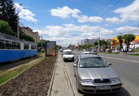 Фото рекламної площини за адресою Коцюбинского ул., 39