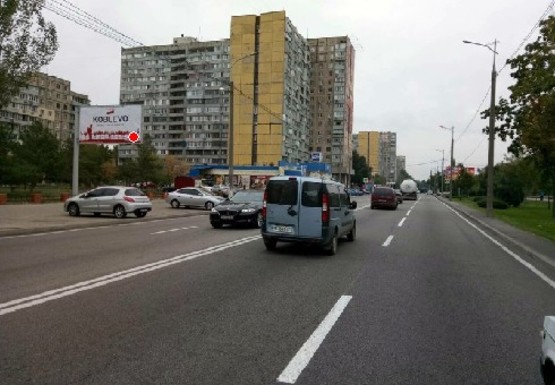 Фото рекламной плоскости по адресу Маршала Малиновского ул.