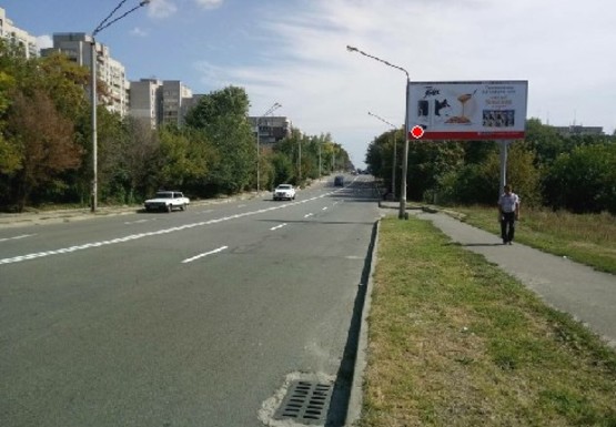 Фото рекламной плоскости по адресу Славы б-р., 47