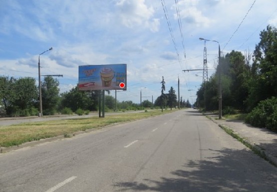 Фото рекламної площини за адресою Победы ул.  - Гагарина ул.