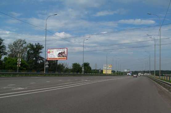 Фото рекламной плоскости по адресу Київ - Ковель, 10км+100м від Києва (перед мостом; в напр.Ирпеня)