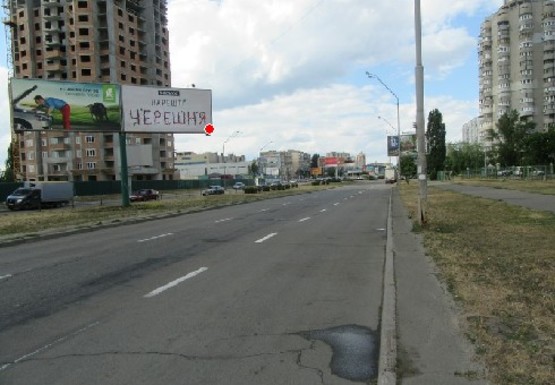 Фото рекламной плоскости по адресу Оболонский пр., 300 м до Малиновского пр.