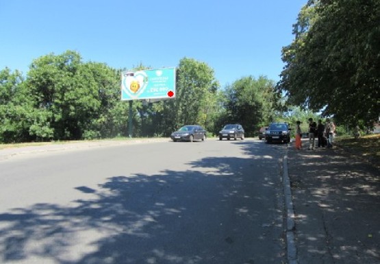 Фото рекламной плоскости по адресу Уманская ул. - Петровского ул.