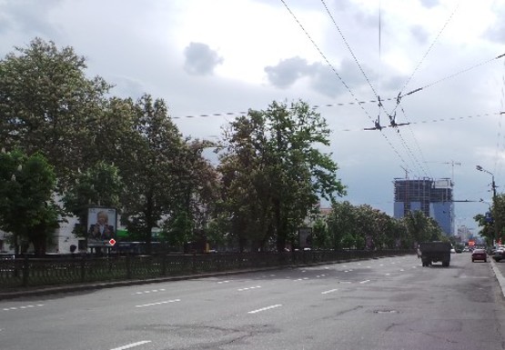 Фото рекламної площини за адресою Победы пр.