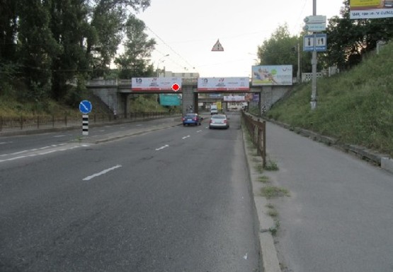 Фото рекламної площини за адресою Федорова ул. (6)