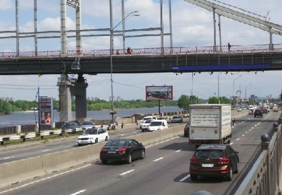 Фото рекламной плоскости по адресу Набережное шоссе (эл. опора № 10-11)