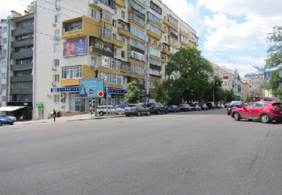 Фото рекламной плоскости по адресу Большая Васильковская ул., 112 - Владимиро-Лыбидская ул.