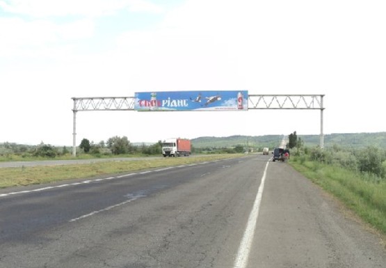 Фото рекламної площини за адресою Трасса M-05, Киев-Одесса, 402,900