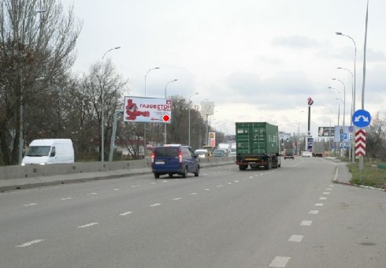 Фото рекламної площини за адресою Киевское шоссе, 1/4