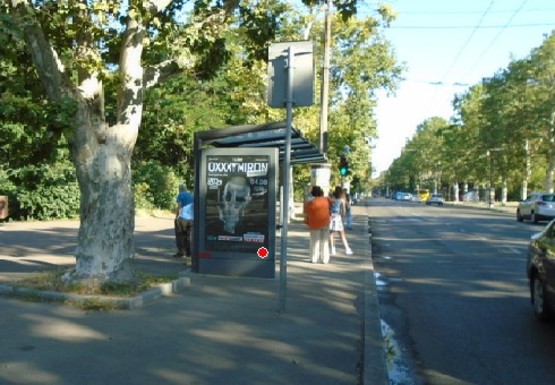 Фото рекламної площини за адресою Шевченко пр., парк "Победа" (остановка Дворец спорта из центра)