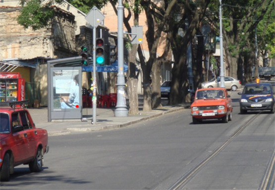 Фото рекламної площини за адресою Колонтаевская ул. - Косвенная ул, остановка 2