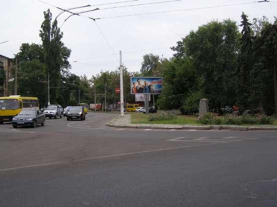 Фото рекламної площини за адресою Фонтанська дорога - Сегедська вул., 23
