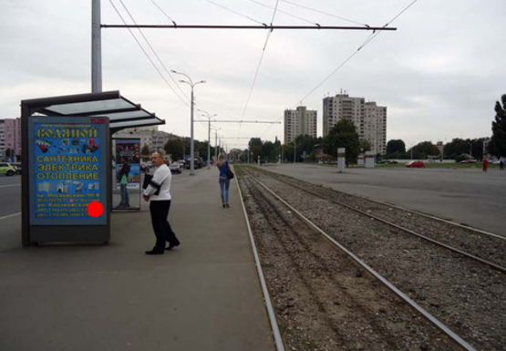 Фото рекламной плоскости по адресу Плехановская ул. - Плехановский пер. в центр (остановка)